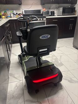 Mobility scooter
