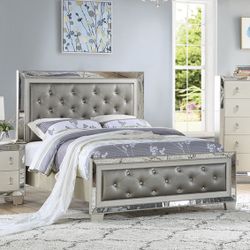 Brand New In Box Bed Comes In Sizes Queen $490 EKing & Cal King $550 Faux Crystal Tufting On Both Headboard And Footboard Each Item Sold Separately