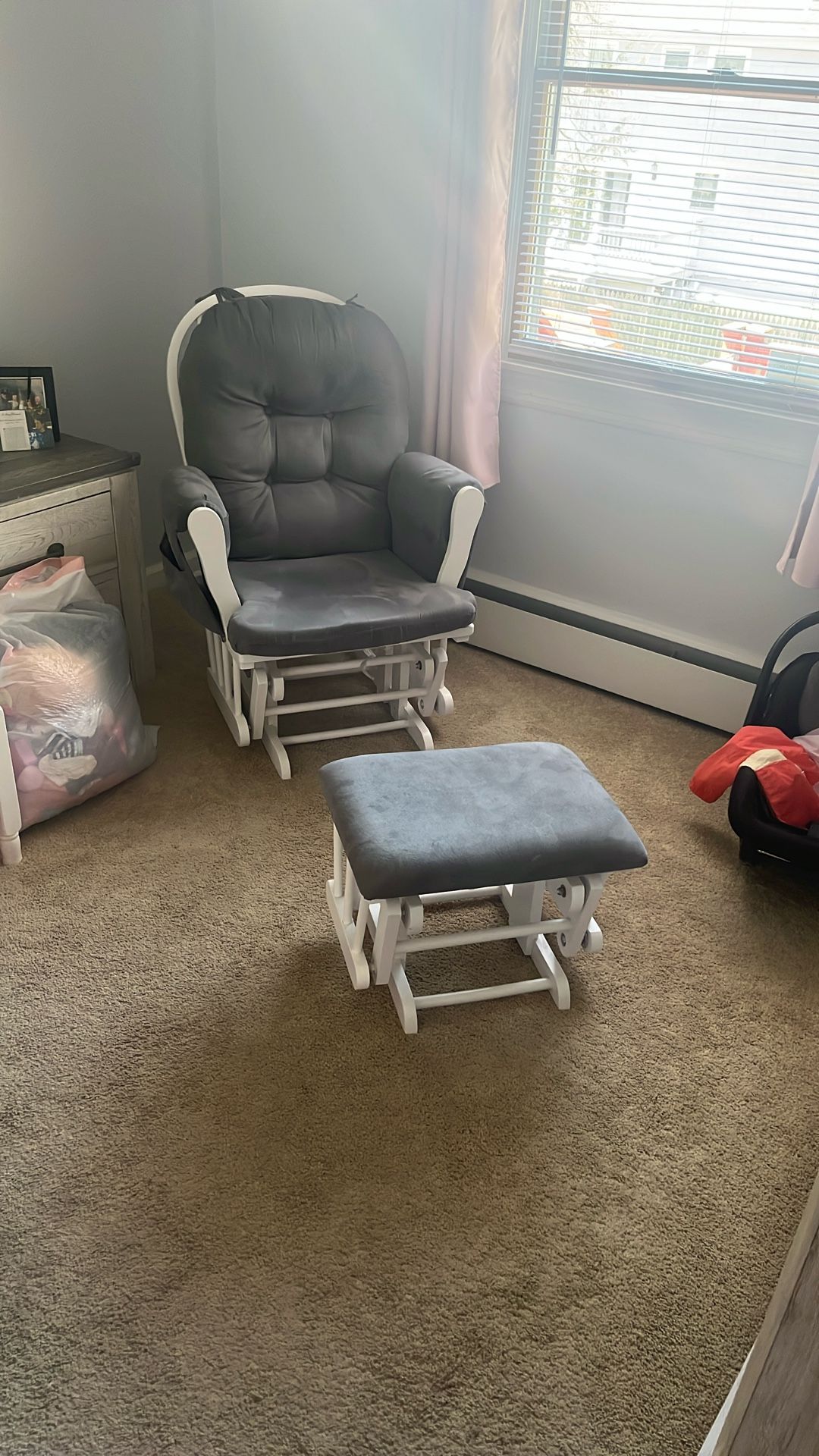 Graco Rocking Chair
