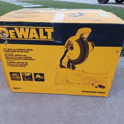 MITER SAW 10" DEWALT 