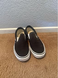 Vans Classic Slip-ons (Black)