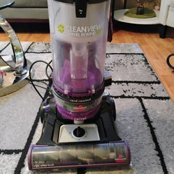 Clean view Swivel Rewind Pet Turbo eraser Bissel