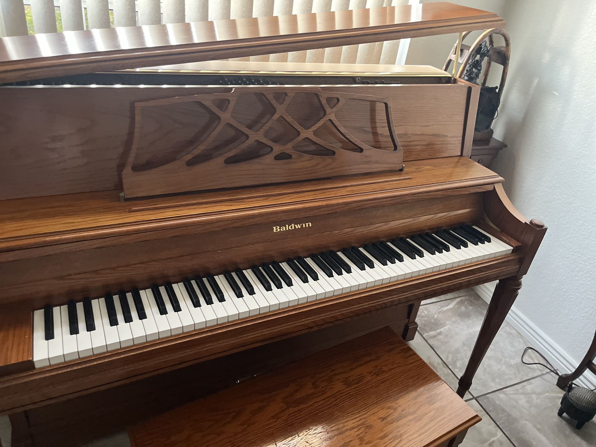 1996 Baldwin Acrosonic Piano