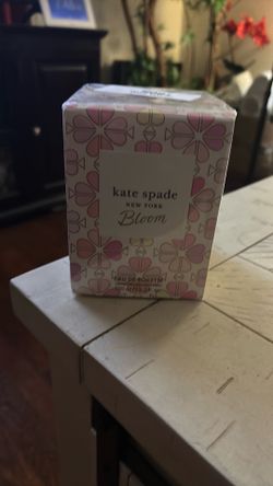 Kate Spade Bloom Toilette