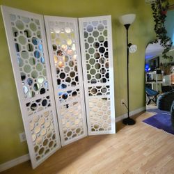 Room Divider (Mirrored)