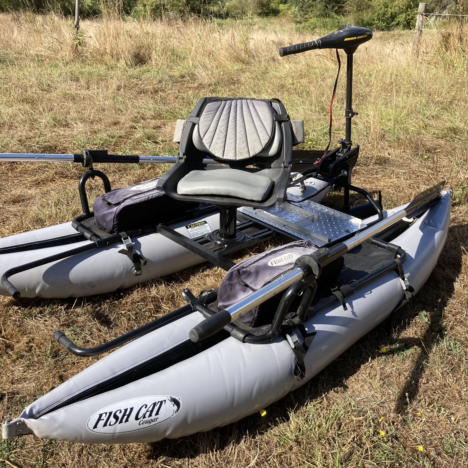 MAKE OFFER Pontoon Fishing Boat w/ Trolling Motor Fishcat Cougar