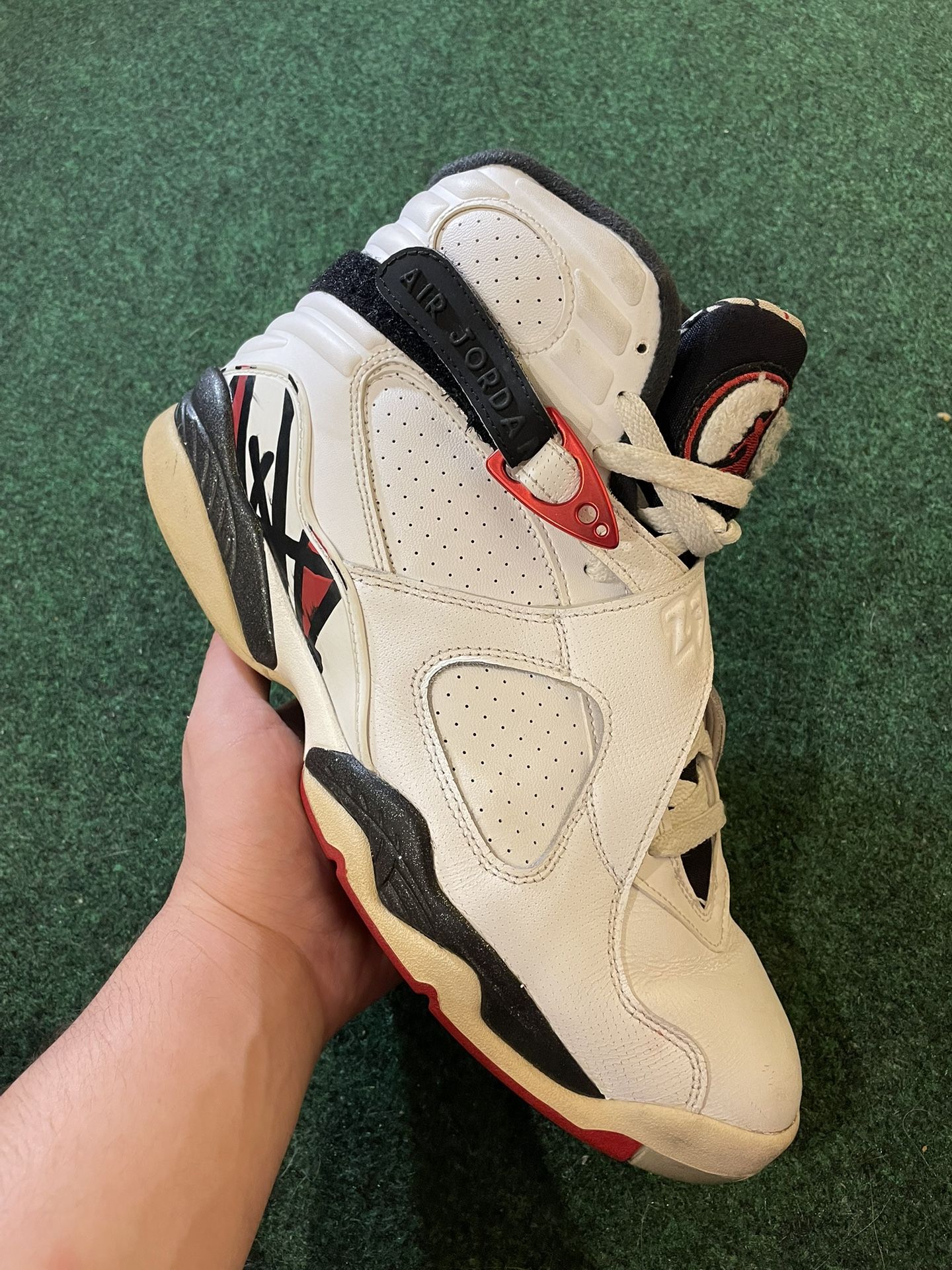 Size 10.5 - Jordan 8 Alternate