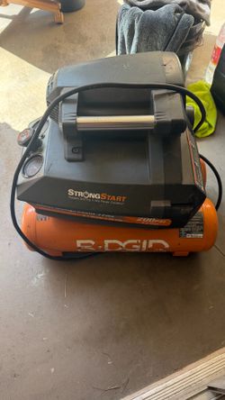 Broken Ridgid 200PSI 4.5 Gallon Air compressor