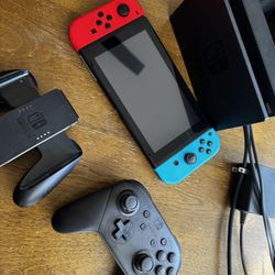 Nintendo Switch Bundle – Console + Dock + Pro Controller + Accessories