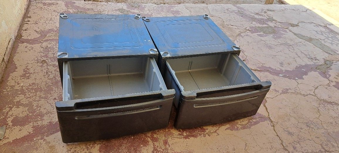 Washer And Dryer Pedestals
