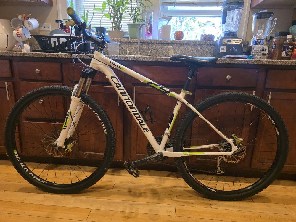 BICICLETA DE MONTAÑA RODADA 29 (27 VELICIDADES )
