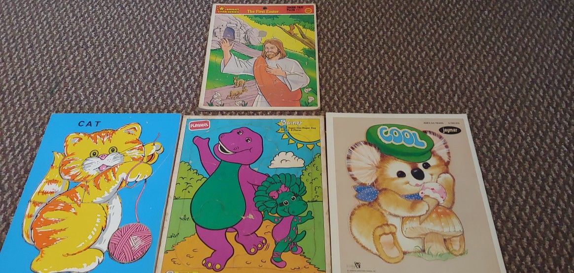 4 VINTAGE PUZZLES