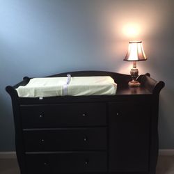 Dresser For Sale 