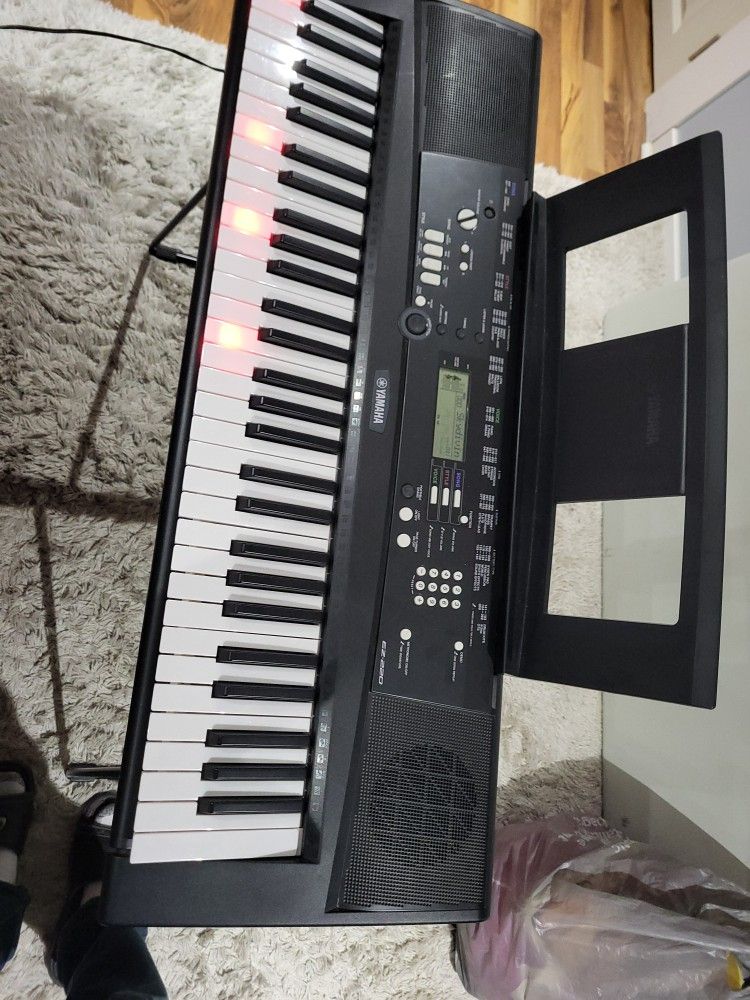 Yamaha EZ-220 Keyboard With Stand And Power Adapter!