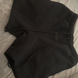 Black Essential Shorts 