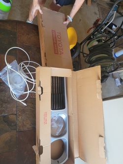 Toyota Hilux grill Silver 1972-78