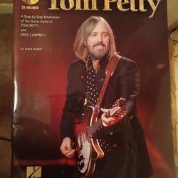 Hal Leonard{Tom Petty & Mike Campbell}signature guitar licks, instructional booklet & compact disc