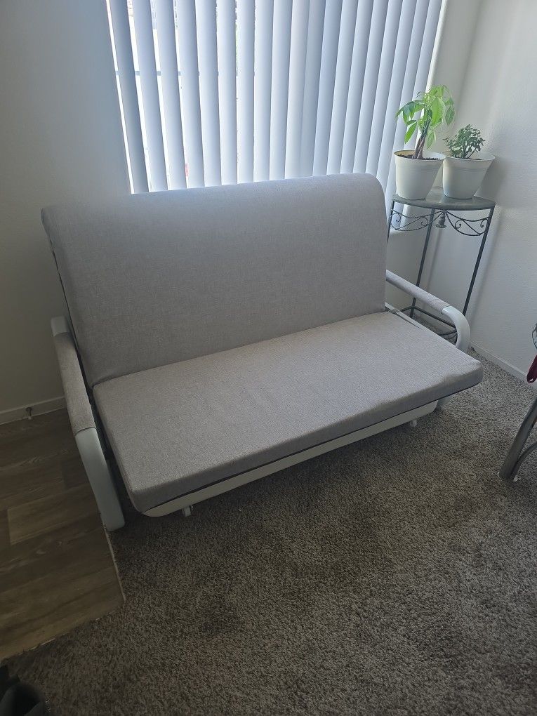 Futon Pull Out Bed Couch