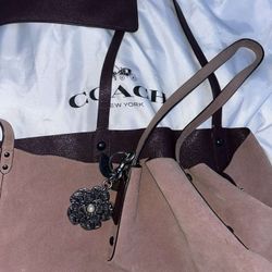 Coach Purse With Charm And Wallet  