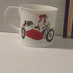 Bluebird and Willow Ron Tanovitze Hound Dogs On A Motorcycle New Bone China Mug