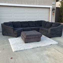 Modern Charcoal U-Shaped Sectional Sofa + Oversized Ottoman