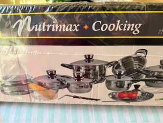 This is high-end cookware $2500 worth. I’m letting go for 800 today only