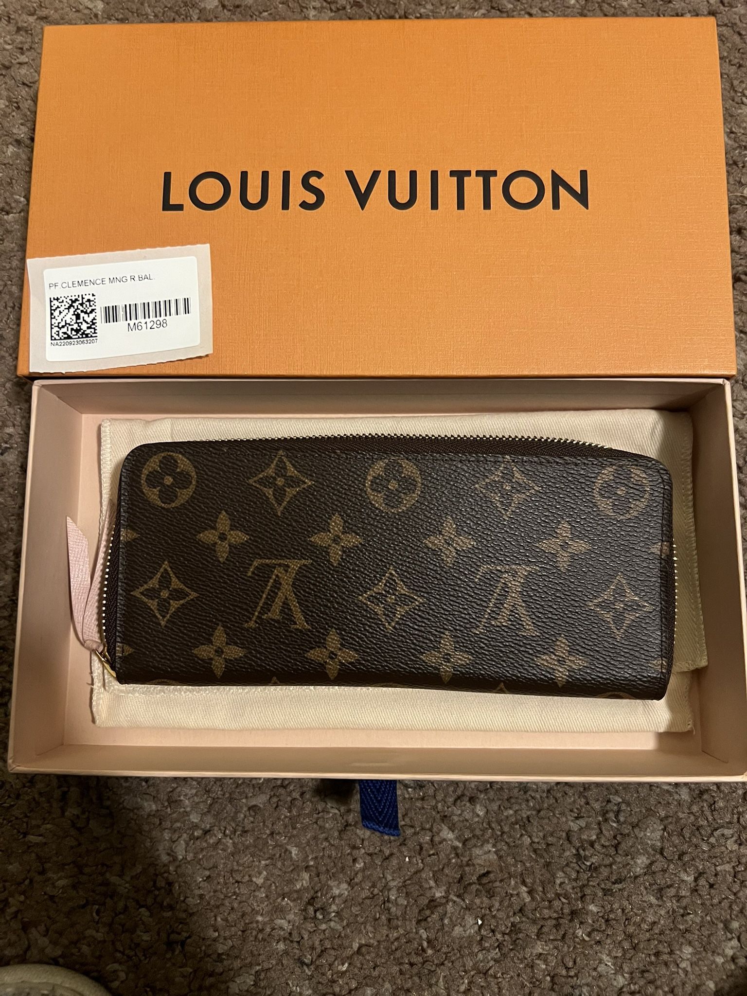 Authentic Louis Vuitton Clemence Wallet