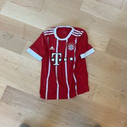 Kids Medium Size Buyern Munich Jersey