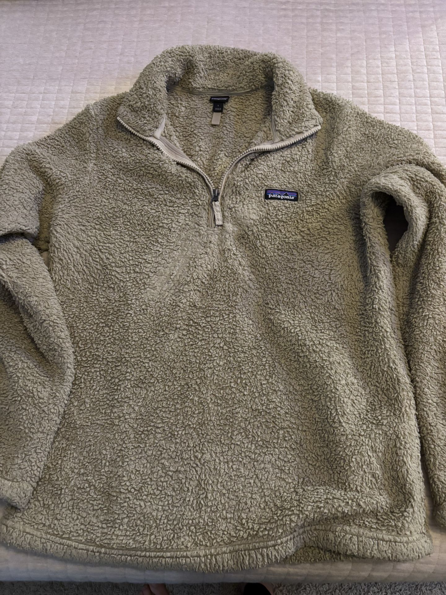 Women’s Patagonia Quarter Zip