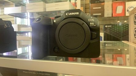 Canon R6 iii.  Open box