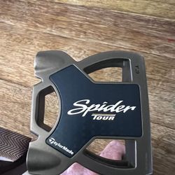 Spider Tour Mallet Putter