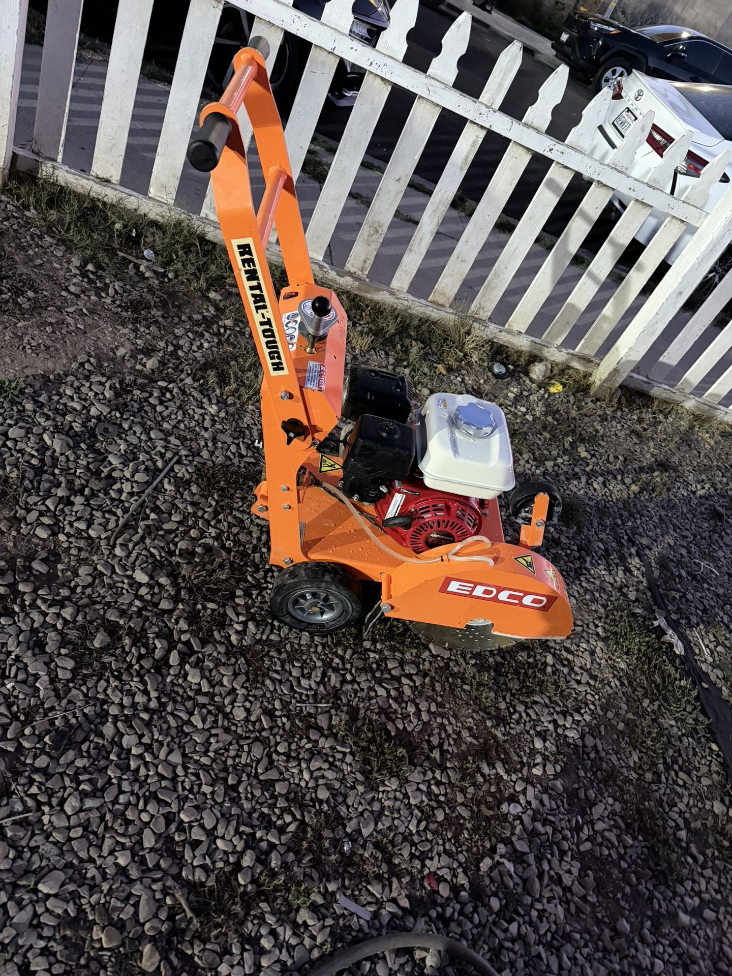 KL-14 14″ COMPACT SAW (DOWNCUT) – GASOLINE ENGINE