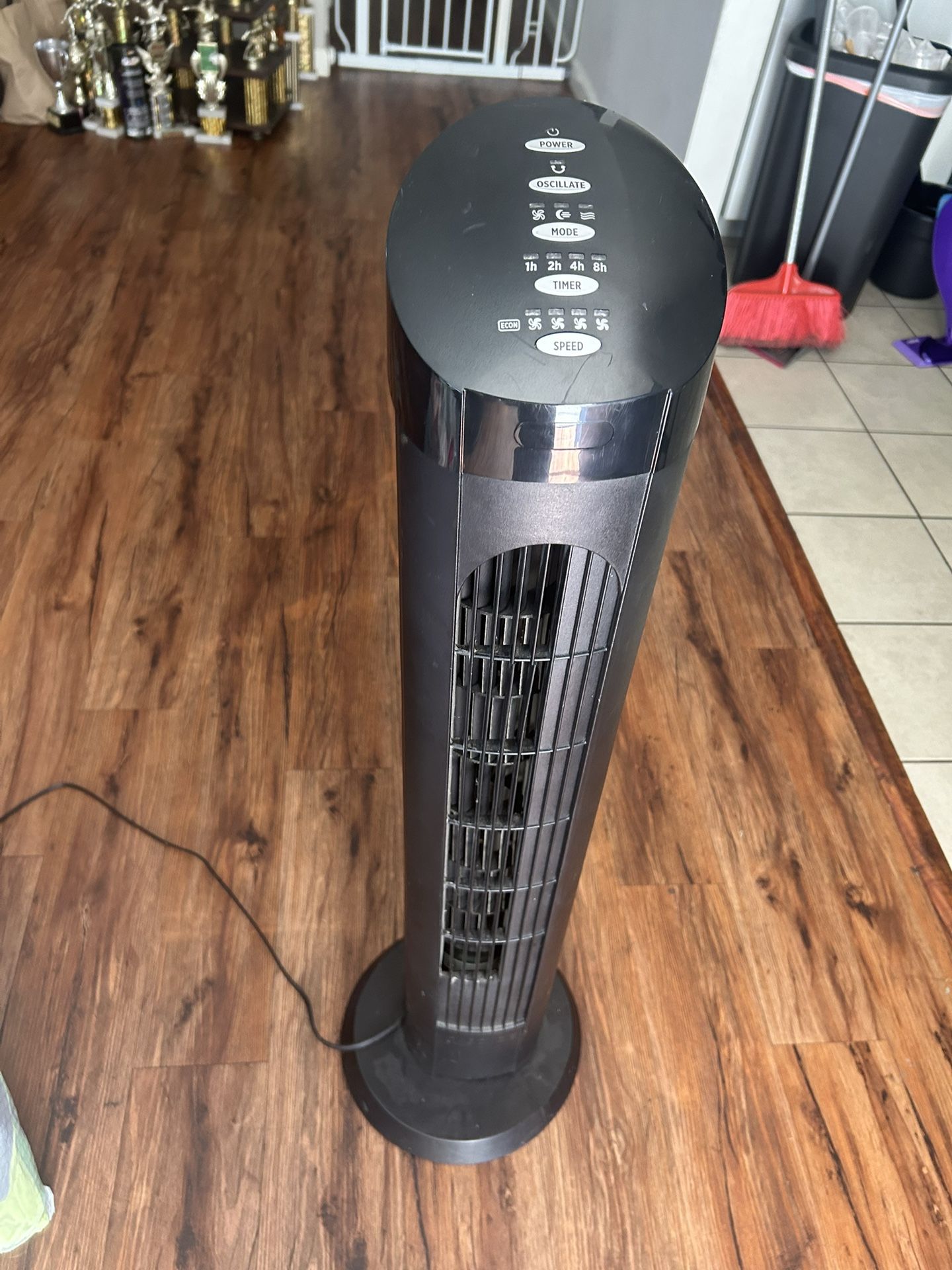 Working Tower Fan