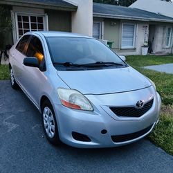 2011 Toyota Yaris