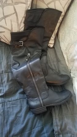 Size 8 black thigh high boots