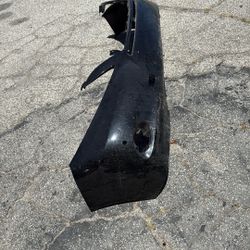 2010 to 2012 Lexus Rx 350 Front Bumper Cover OEM Good Condition 