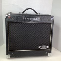 Behringer Guitar Combo Amp 