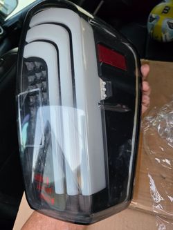 Totoya tacoma 2016-2023 aftermarket tail lights