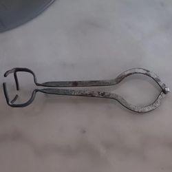 Vintage Hotong Grip Lifter Tong & Wrench