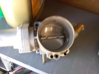 00 Saturn throttle body...