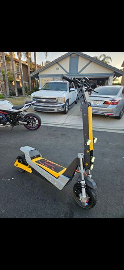 Tomofree L7 Electric Scooter