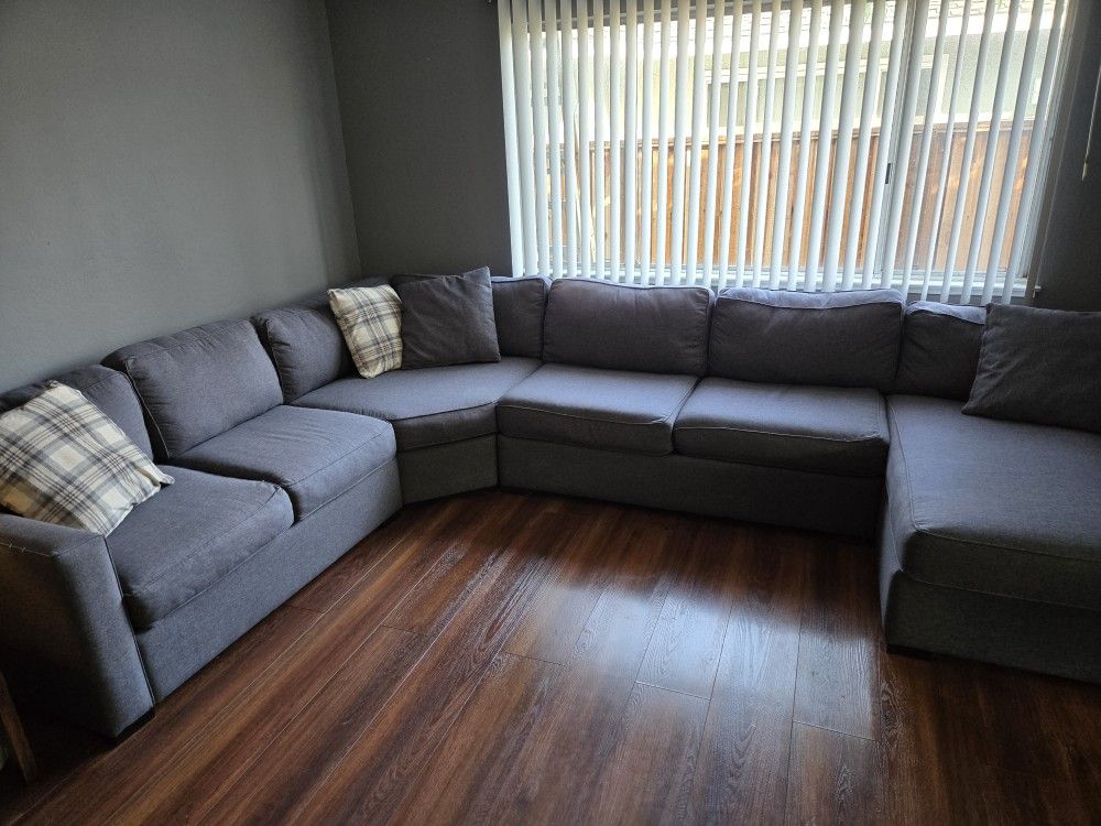 Living Spaces Sectional Couch