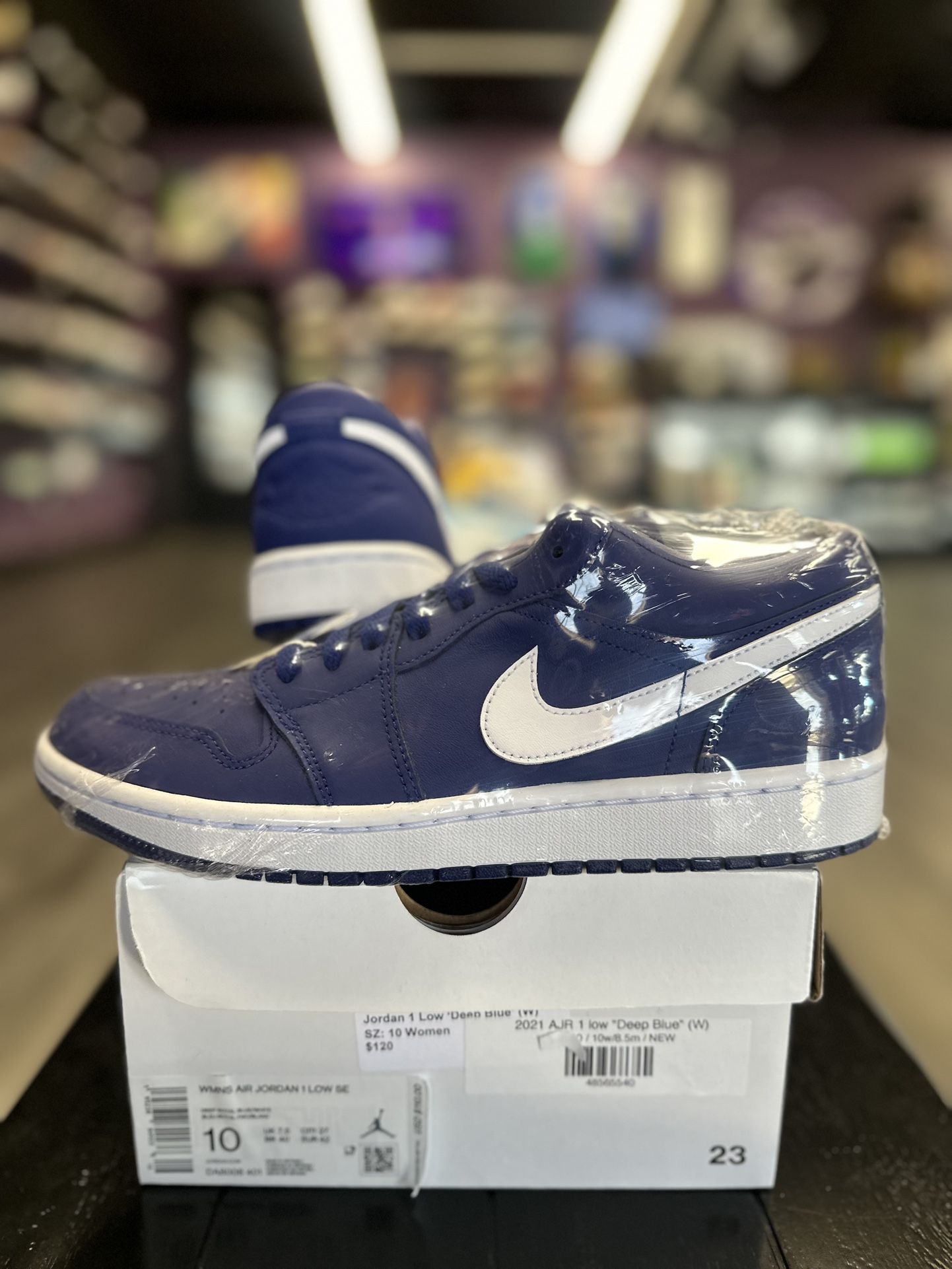 Air Jordan 1 Low “ Deep Blue “