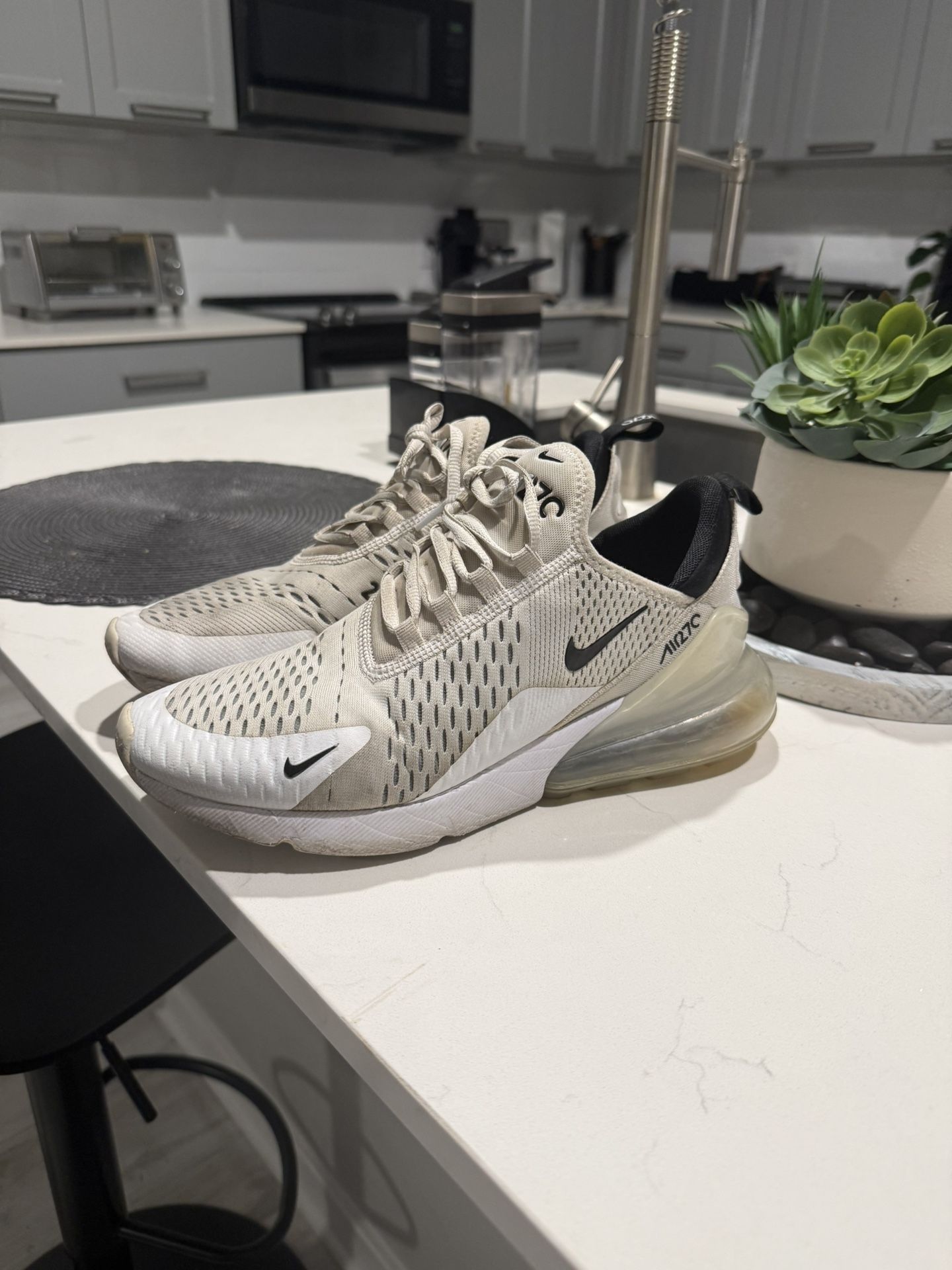Air Max 270 Size 8