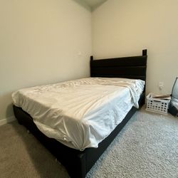 Queen Size Bed Frame And Memory Foam Mattress