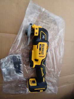 Dewalt xr 20v múlti tools