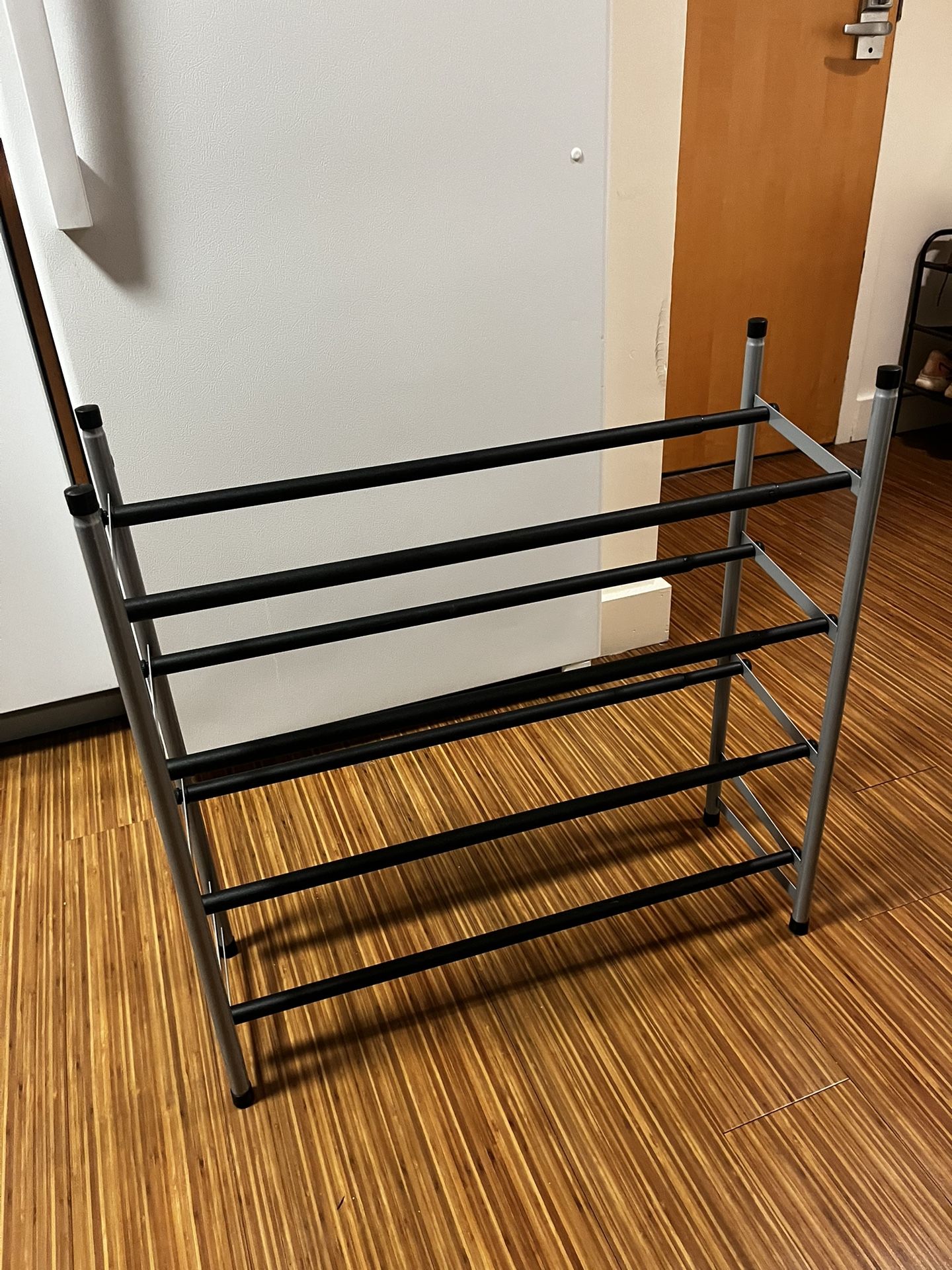 Expandable Shoe Rack - Adjustable 4 Tiers