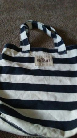 Holister purse
