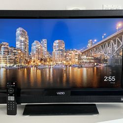 VIZIO 32” HDTV with Google Chromecast