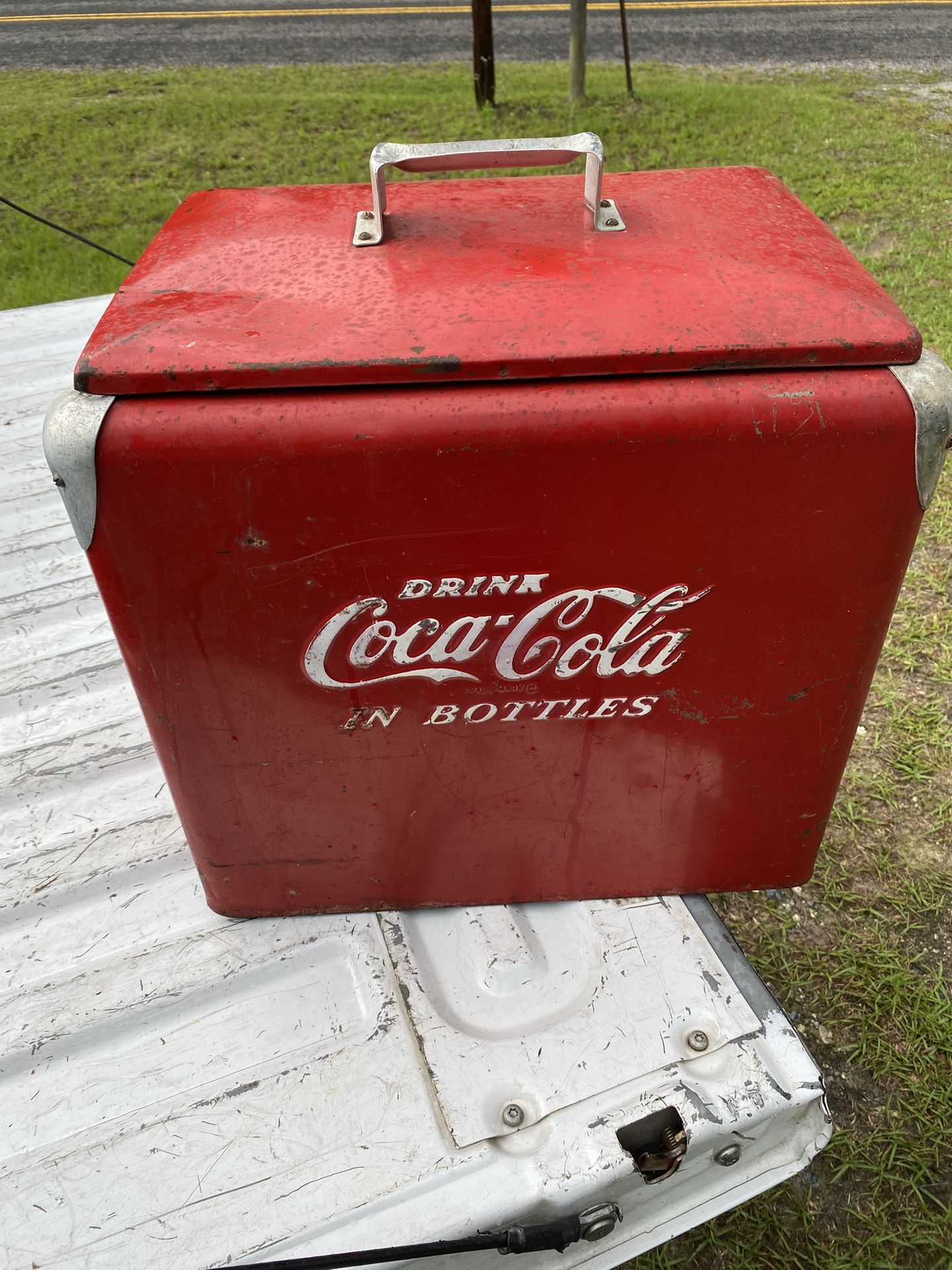 Vintage Coca cola cooler collectibles